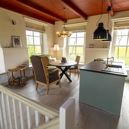 Luesthuus Holiday home Manslagt