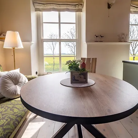 Holiday home Luesthuus